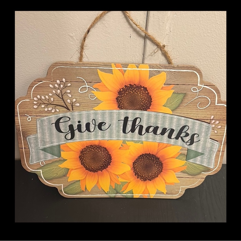 Sunflower 'Give Thanks' Wall Decor